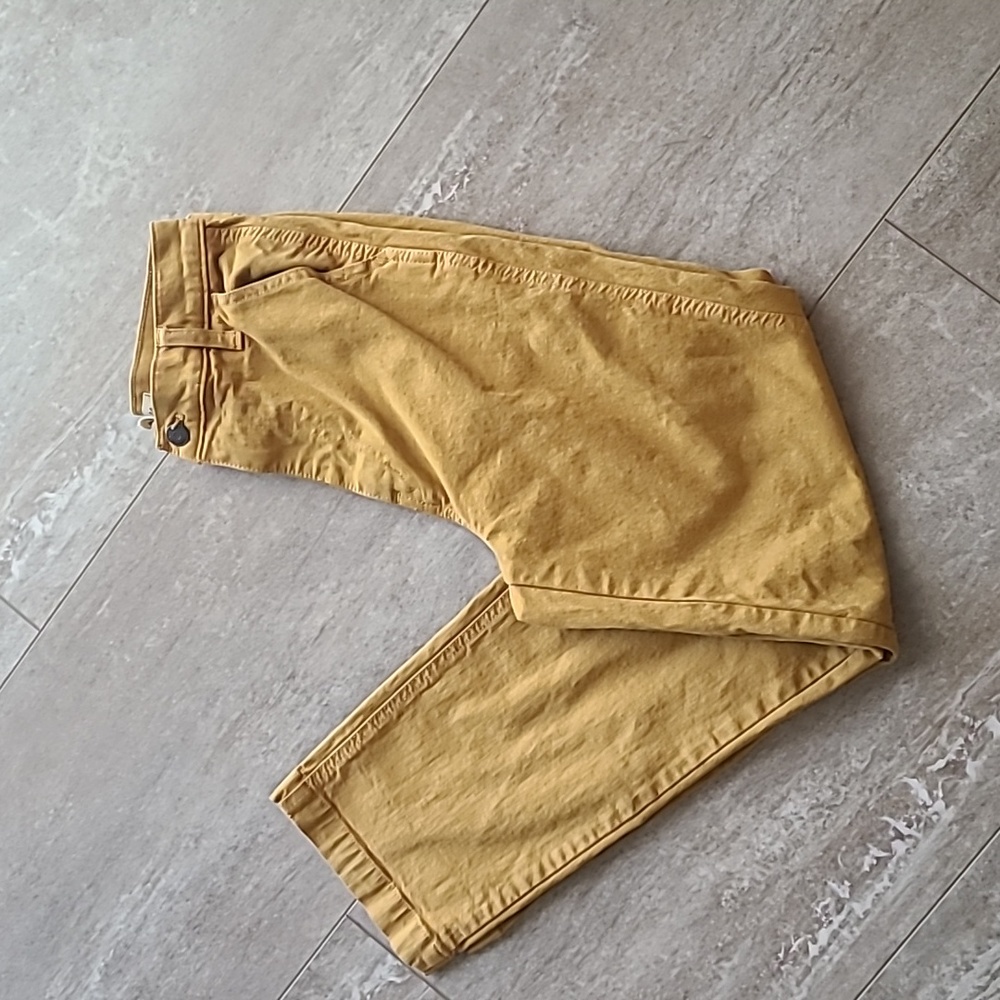 Madewell Cropped Straight Leg Pant